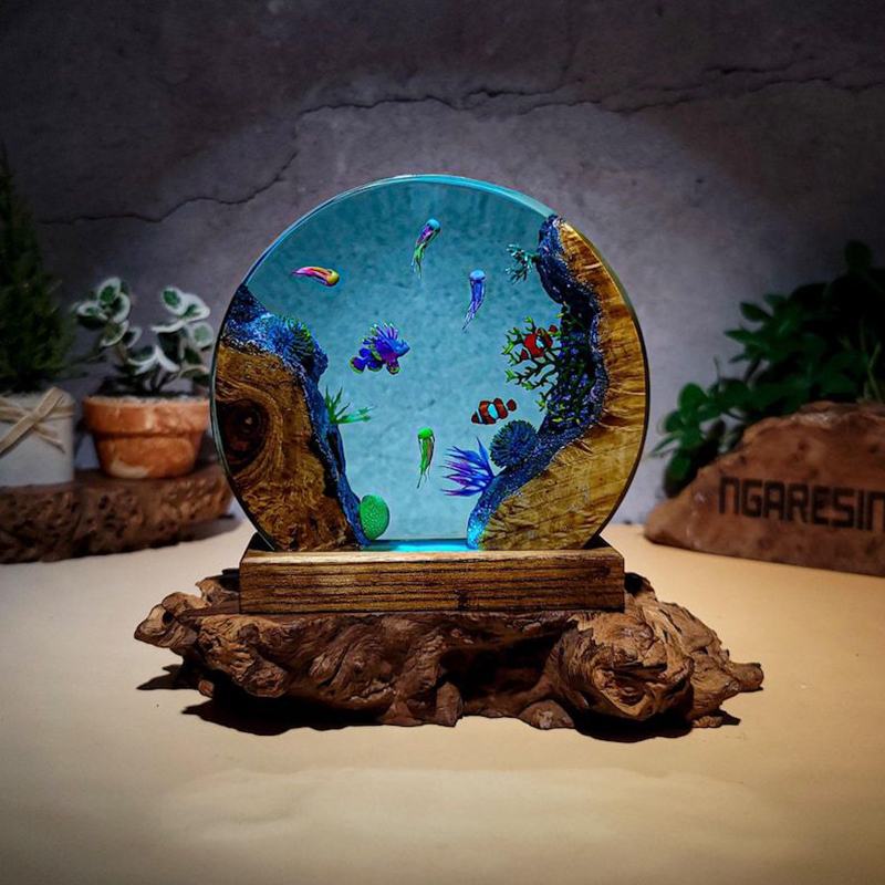 Aquarium & Marine Museum - 海洋水族館生物樹脂テーブルライトクリエイティブアート装飾熱帯魚サンゴテーマナイトライトUSB充電