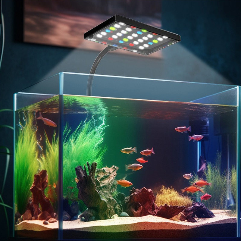 水族館 USB LED ライトフルスペクトル水生植物成長ラン - Marine Aquarium Lamp のレビューと価格